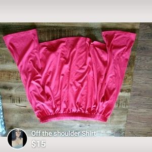 Off-the-shoulder long sleeve shirt